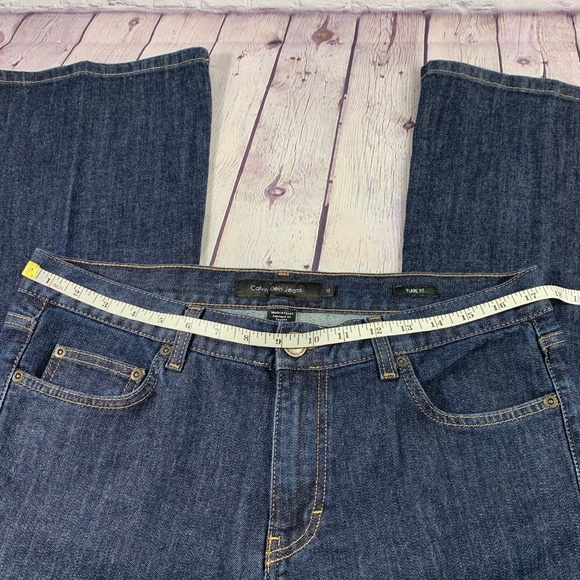 Calvin Klein Flare Fit Dark Wash Jeans Size 12 - Picture 7 of 8